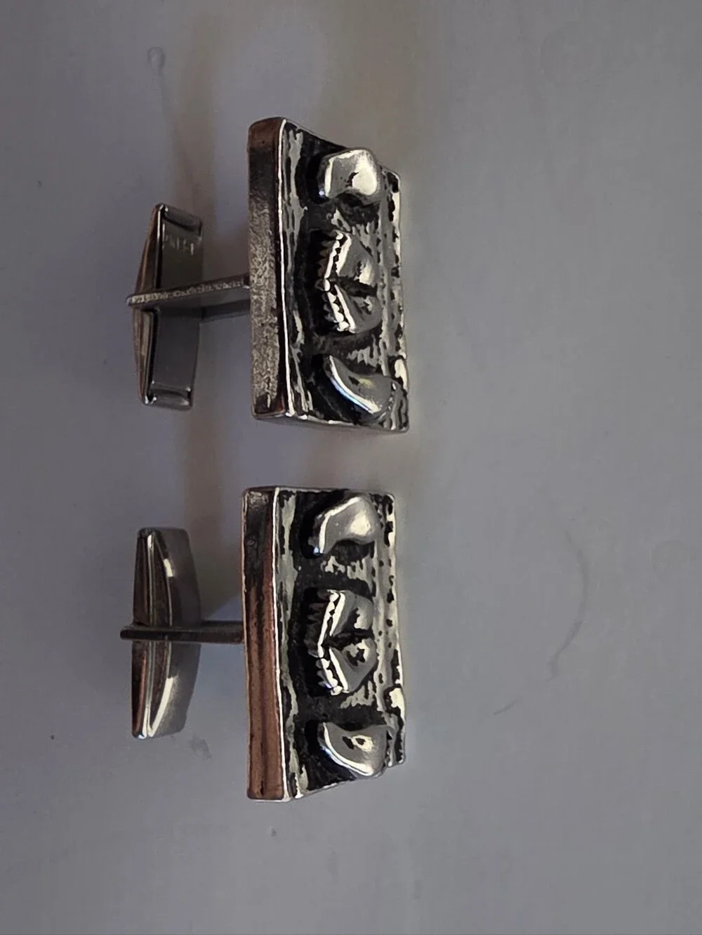 Vtg Silver-Tone Rectangular Men’s Cufflinks with Patterned Relief 